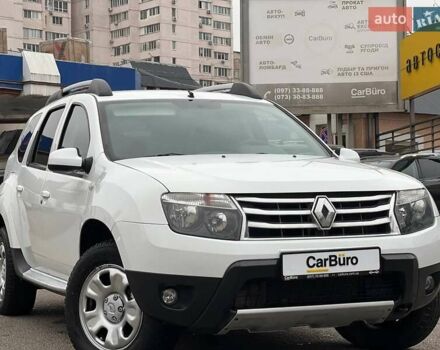 Белый Рено Дастер, объемом двигателя 2 л и пробегом 93 тыс. км за 9600 $, фото 1 на Automoto.ua