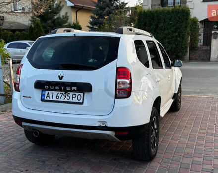 Белый Рено Дастер, объемом двигателя 1.6 л и пробегом 125 тыс. км за 9999 $, фото 9 на Automoto.ua
