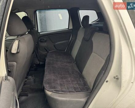 Білий Рено Дастер, об'ємом двигуна 1.6 л та пробігом 227 тис. км за 8790 $, фото 9 на Automoto.ua