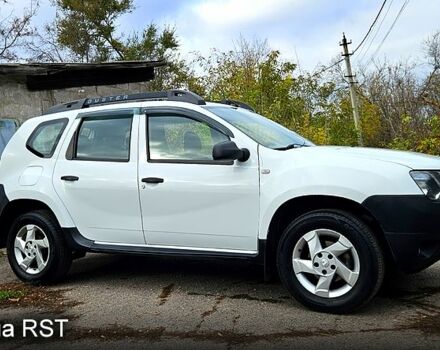 Білий Рено Дастер, об'ємом двигуна 1.5 л та пробігом 74 тис. км за 10300 $, фото 2 на Automoto.ua