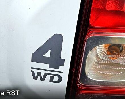 Білий Рено Дастер, об'ємом двигуна 1.5 л та пробігом 74 тис. км за 10300 $, фото 13 на Automoto.ua