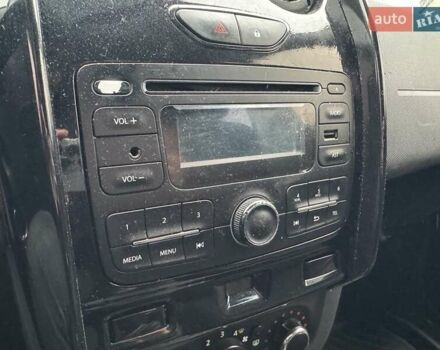 Білий Рено Дастер, об'ємом двигуна 1.6 л та пробігом 227 тис. км за 8790 $, фото 20 на Automoto.ua