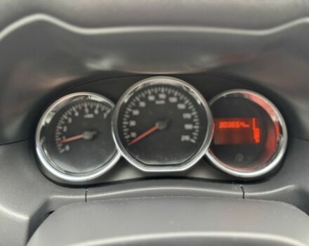 Білий Рено Дастер, об'ємом двигуна 1.5 л та пробігом 303 тис. км за 7300 $, фото 5 на Automoto.ua