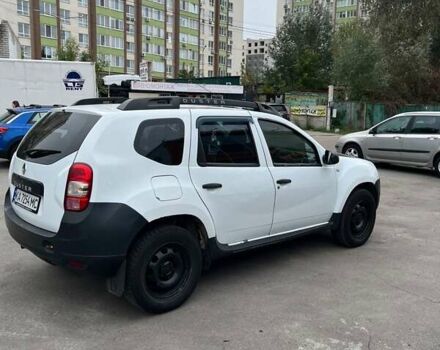 Белый Рено Дастер, объемом двигателя 1.6 л и пробегом 226 тыс. км за 9700 $, фото 1 на Automoto.ua