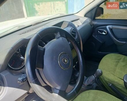 Белый Рено Дастер, объемом двигателя 1.5 л и пробегом 91 тыс. км за 13600 $, фото 4 на Automoto.ua