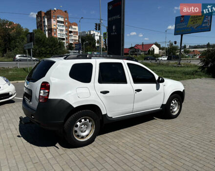 Белый Рено Дастер, объемом двигателя 1.5 л и пробегом 120 тыс. км за 11500 $, фото 10 на Automoto.ua