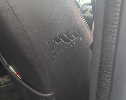 Белый Рено Дастер, объемом двигателя 1.46 л и пробегом 130 тыс. км за 12000 $, фото 6 на Automoto.ua