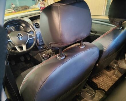 Белый Рено Дастер, объемом двигателя 1.5 л и пробегом 150 тыс. км за 10000 $, фото 1 на Automoto.ua