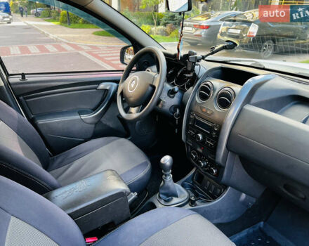 Рено Дастер 2016 в Киеве на Automoto.ua Белый Рено Дастер, объемом двигателя 1.46 л и пробегом 253 тыс. км за 11500 $, фото 27 на Automoto.ua