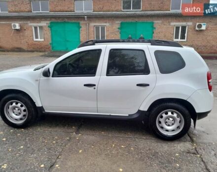 Белый Рено Дастер, объемом двигателя 1.46 л и пробегом 238 тыс. км за 9000 $, фото 4 на Automoto.ua