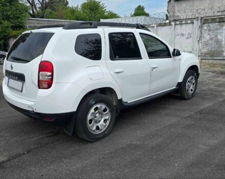 Білий Рено Дастер, об'ємом двигуна 1.6 л та пробігом 177 тис. км за 11000 $, фото 3 на Automoto.ua