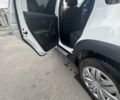 Білий Рено Дастер, об'ємом двигуна 1.6 л та пробігом 198 тис. км за 10000 $, фото 7 на Automoto.ua