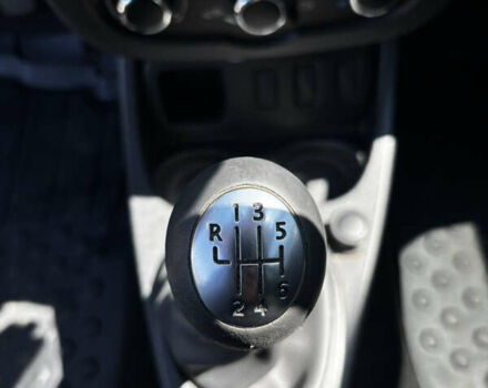 Белый Рено Дастер, объемом двигателя 1.5 л и пробегом 120 тыс. км за 11500 $, фото 21 на Automoto.ua