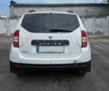 Білий Рено Дастер, об'ємом двигуна 1.6 л та пробігом 177 тис. км за 11000 $, фото 4 на Automoto.ua