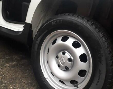 Белый Рено Дастер, объемом двигателя 1.46 л и пробегом 120 тыс. км за 11200 $, фото 23 на Automoto.ua