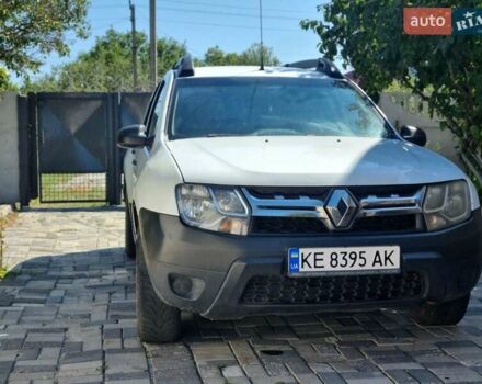 Белый Рено Дастер, объемом двигателя 1.5 л и пробегом 309 тыс. км за 9000 $, фото 1 на Automoto.ua