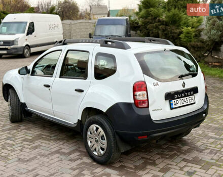 Белый Рено Дастер, объемом двигателя 1.46 л и пробегом 163 тыс. км за 10700 $, фото 6 на Automoto.ua