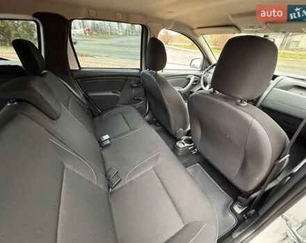 Білий Рено Дастер, об'ємом двигуна 1.5 л та пробігом 169 тис. км за 9999 $, фото 11 на Automoto.ua