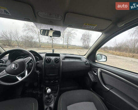 Белый Рено Дастер, объемом двигателя 1.46 л и пробегом 203 тыс. км за 9950 $, фото 36 на Automoto.ua