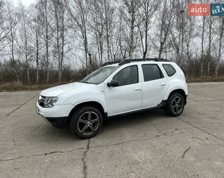 Белый Рено Дастер, объемом двигателя 1.46 л и пробегом 203 тыс. км за 9950 $, фото 3 на Automoto.ua