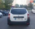 Белый Рено Дастер, объемом двигателя 1.46 л и пробегом 357 тыс. км за 9999 $, фото 1 на Automoto.ua