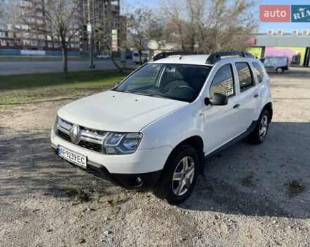 Белый Рено Дастер, объемом двигателя 1.46 л и пробегом 158 тыс. км за 9900 $, фото 15 на Automoto.ua