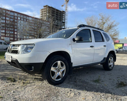 Белый Рено Дастер, объемом двигателя 1.46 л и пробегом 158 тыс. км за 9900 $, фото 19 на Automoto.ua