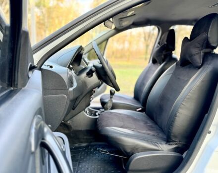 Білий Рено Дастер, об'ємом двигуна 1.5 л та пробігом 87 тис. км за 12700 $, фото 10 на Automoto.ua