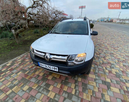 Білий Рено Дастер, об'ємом двигуна 1.46 л та пробігом 200 тис. км за 9600 $, фото 9 на Automoto.ua