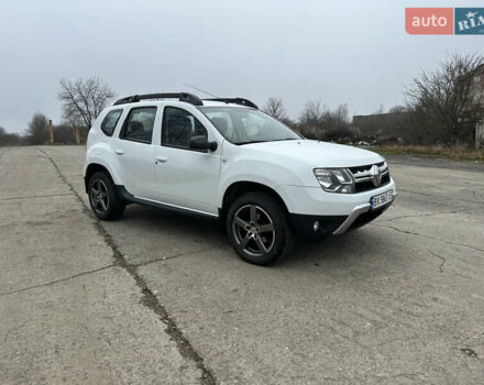 Белый Рено Дастер, объемом двигателя 1.46 л и пробегом 203 тыс. км за 9950 $, фото 11 на Automoto.ua