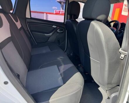Рено Дастер 2017 в Киеве на Automoto.ua Белый Рено Дастер, объемом двигателя 1.5 л и пробегом 179 тыс. км за 12000 $, фото 11 на Automoto.ua