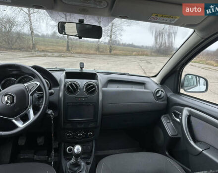 Белый Рено Дастер, объемом двигателя 1.46 л и пробегом 203 тыс. км за 9950 $, фото 33 на Automoto.ua