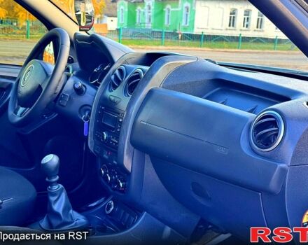 Белый Рено Дастер, объемом двигателя 1.5 л и пробегом 139 тыс. км за 11980 $, фото 9 на Automoto.ua