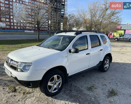 Белый Рено Дастер, объемом двигателя 1.46 л и пробегом 158 тыс. км за 9900 $, фото 2 на Automoto.ua