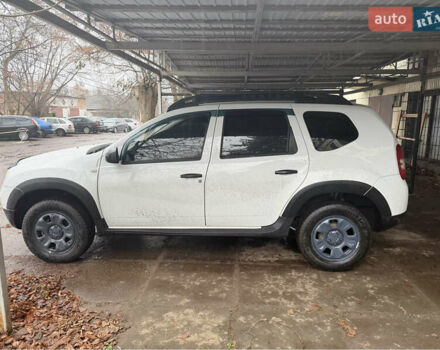 Білий Рено Дастер, об'ємом двигуна 1.46 л та пробігом 87 тис. км за 12700 $, фото 1 на Automoto.ua