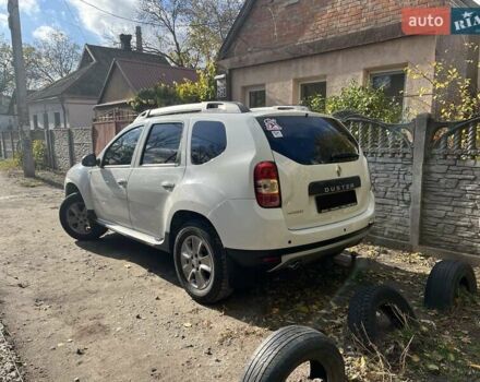 Рено Дастер 2017 в Днепре (Днепропетровске) на Automoto.ua Белый Рено Дастер, объемом двигателя 1.46 л и пробегом 150 тыс. км за 13000 $, фото 3 на Automoto.ua