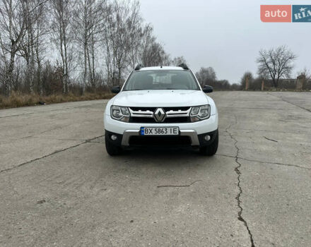 Белый Рено Дастер, объемом двигателя 1.46 л и пробегом 203 тыс. км за 9950 $, фото 1 на Automoto.ua
