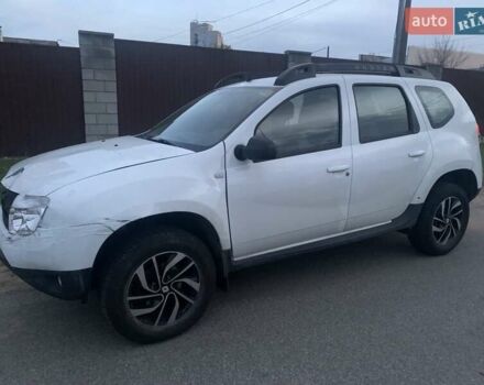 Белый Рено Дастер, объемом двигателя 1.6 л и пробегом 113 тыс. км за 7440 $, фото 11 на Automoto.ua