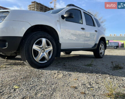 Белый Рено Дастер, объемом двигателя 1.46 л и пробегом 158 тыс. км за 9900 $, фото 23 на Automoto.ua