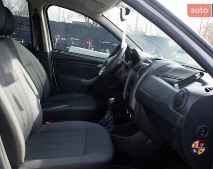 Белый Рено Дастер, объемом двигателя 1.46 л и пробегом 251 тыс. км за 11900 $, фото 3 на Automoto.ua