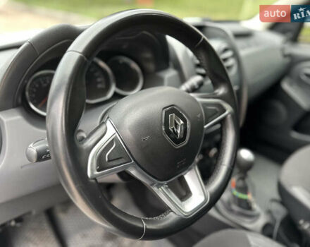 Белый Рено Дастер, объемом двигателя 1.46 л и пробегом 294 тыс. км за 9500 $, фото 8 на Automoto.ua