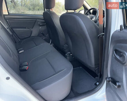 Белый Рено Дастер, объемом двигателя 1.46 л и пробегом 158 тыс. км за 9900 $, фото 46 на Automoto.ua