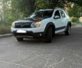 Белый Рено Дастер, объемом двигателя 1.5 л и пробегом 235 тыс. км за 7500 $, фото 1 на Automoto.ua