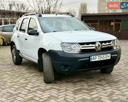 Белый Рено Дастер, объемом двигателя 1.46 л и пробегом 165 тыс. км за 9500 $, фото 5 на Automoto.ua