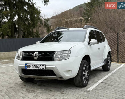 Белый Рено Дастер, объемом двигателя 1.5 л и пробегом 218 тыс. км за 9500 $, фото 1 на Automoto.ua