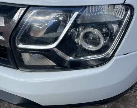 Рено Дастер 2017 в Днепре (Днепропетровске) на Automoto.ua Белый Рено Дастер, объемом двигателя 1.46 л и пробегом 150 тыс. км за 13000 $, фото 5 на Automoto.ua