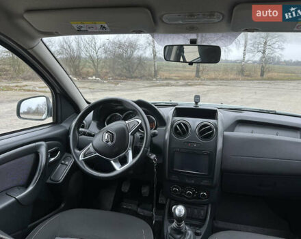 Белый Рено Дастер, объемом двигателя 1.46 л и пробегом 203 тыс. км за 9950 $, фото 32 на Automoto.ua