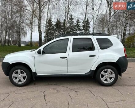 Белый Рено Дастер, объемом двигателя 1.46 л и пробегом 294 тыс. км за 9500 $, фото 1 на Automoto.ua