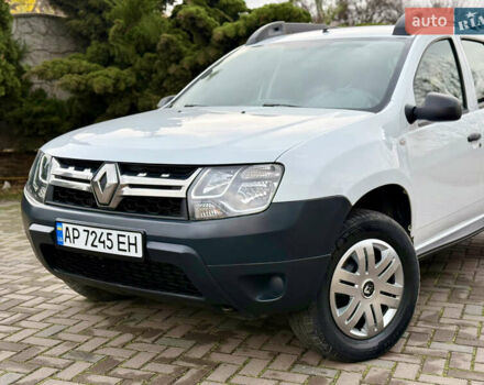 Белый Рено Дастер, объемом двигателя 1.46 л и пробегом 163 тыс. км за 10700 $, фото 9 на Automoto.ua