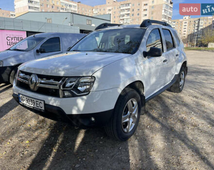 Белый Рено Дастер, объемом двигателя 1.46 л и пробегом 158 тыс. км за 9900 $, фото 5 на Automoto.ua